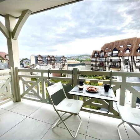 Apartament Sejour Authentique - Balcon, Parking & Wifi Ultra-Rapide Deauville Zewnętrze zdjęcie