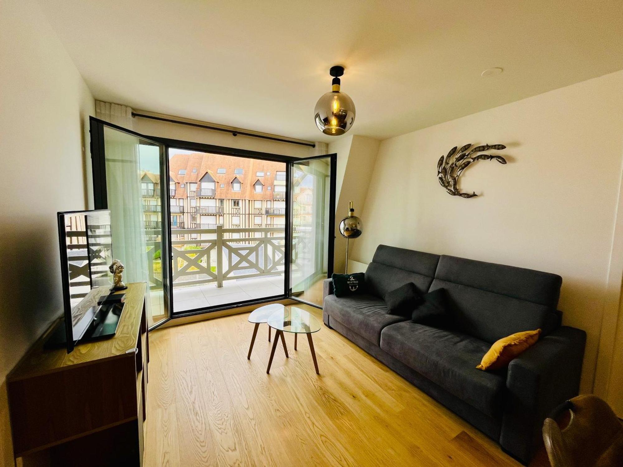 Apartament Sejour Authentique - Balcon, Parking & Wifi Ultra-Rapide Deauville Zewnętrze zdjęcie